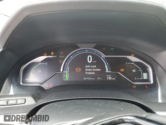 2018 Honda Clarity Plug-In Hybrid Touring with VIN JHMZC5F33JC800285, listed as a Copart auction lot 67211884 with 61,742 mi miles and Clean Title. Bid and sale history available at carsss.com. Image 9.