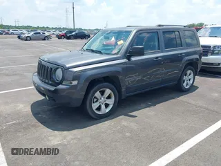 2014 Jeep Patriot High Altitude z VIN 1C4NJPFA9ED763968, wystawiony jako IAAI lot #42604911 z przebiegiem 134 519 mil mil oraz . Historia ofert i sprzedaży dostępna na DreamBid. Obrazek 2.