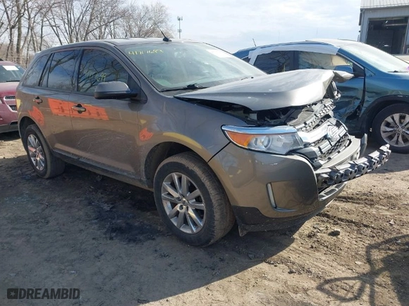 2014 Ford Edge SEL with VIN 2FMDK3JC7EBB21275, listed as a IAAI auction lot 41717699 with 158,244 mi miles. Bid and sale history available at carsss.com. Image 1.