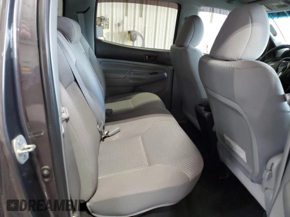 2013 Toyota Tacoma z VIN 3TMMU4FN7DM052275, wystawiony jako Copart lot #58338615 z przebiegiem 221 142 mil mil oraz Szkoda całkowita • Salvage title. Historia ofert i sprzedaży dostępna na DreamBid. Obrazek 10.