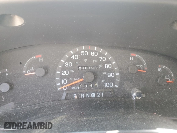 1997 Ford Econoline Commercial z VIN 1FDEE1466VHB91990, wystawiony jako Copart lot #63201564 z przebiegiem 216 793 mil mil oraz Szkody całkowita. Historia ofert i sprzedaży dostępna na DreamBid. Obrazek 9.