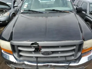 2000 Ford F-350 XL with VIN 1FTSX31L1YEA04863, listed as a Copart auction lot 47616965 with 239,016 mi miles and Clean title. Bid and sale history available at DreamBid. Image 11.