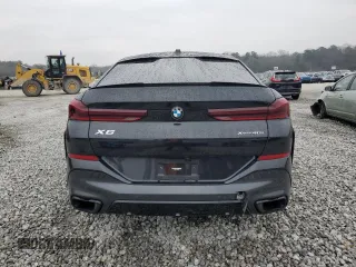 2024 BMW X6 xDrive40i with VIN 5UX33EX01R9S29270, listed as a Copart auction lot 43861375 with 0 mi miles and Salvage Title. Bid and sale history available at carsss.com. Image 6.