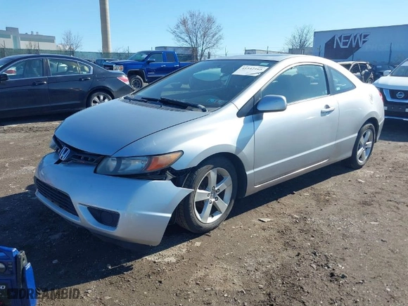 2008 Honda Civic Cpe EX with VIN 2HGFG12808H545624, listed as a IAAI auction lot 41542165 with 144,893 mi miles. Bid and sale history available at carsss.com. Image 2.