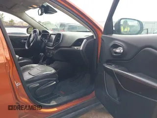 2015 Jeep Cherokee Trailhawk с VIN 1C4PJMBS8FW757154, выставлен на аукционе IAAI как лот 42591946 с пробегом 163 740 миль миль и . История ставок и продаж доступна на DreamBid. Изображение 5.