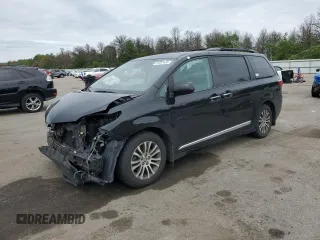 2018 Toyota Sienna XLE Auto Access Seat with VIN 5TDYZ3DC7JS939921, listed as a Copart auction lot 61387455 with 162,349 mi miles and Clean title. Bid and sale history available at DreamBid. Image 1.