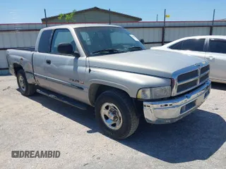 1999 Dodge 1500 with VIN 1B7HC13Y1XJ558929, listed as a IAAI auction lot 41966296 with 329,771 mi miles and . Bid and sale history available at carsss.com. Image 1.