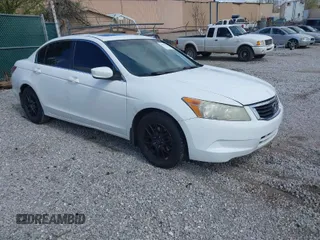 2009 Honda Accord EX-L z VIN 1HGCP26899A116971, wystawiony jako IAAI lot #41925189 z przebiegiem 159 865 mil mil oraz . Historia ofert i sprzedaży dostępna na DreamBid. Obrazek 1.