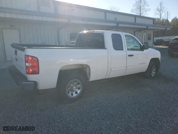 2013 Chevrolet Silverado 1500 LT with VIN 1GCRCSEA4DZ244490, listed as a Copart auction lot 46329895 with 159,072 mi miles and Salvage Title. Bid and sale history available at carsss.com. Image 3.