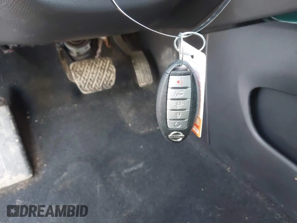 2014 Nissan Pathfinder S with VIN 5N1AR2MM3EC613959, listed as a IAAI auction lot 41966935 with 121,521 mi miles and . Bid and sale history available at DreamBid. Image 11.