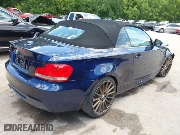 2012 BMW 1 Series 135i with VIN WBAUN7C59CVM26809, listed as a IAAI auction lot 42336904 with 164,247 mi miles and . Bid and sale history available at DreamBid. Image 4.