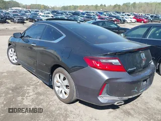 2016 Honda Accord Touring with VIN 1HGCT2B0XGA000686, listed as a IAAI auction lot 41888593 with 174,934 mi miles and . Bid and sale history available at DreamBid. Image 3.