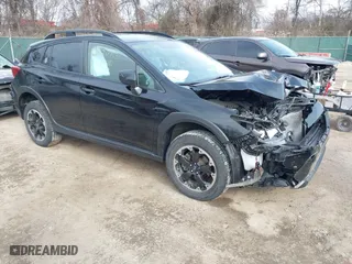 2022 Subaru Crosstrek with VIN JF2GTAAC0NG263612, listed as a IAAI auction lot 41620713 with 35,782 mi miles. Bid and sale history available at carsss.com. Image 1.
