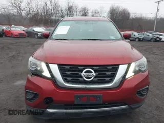2017 Nissan Pathfinder SV z VIN 5N1DR2MM5HC619649, wystawiony jako IAAI lot #41476033 z przebiegiem 94 785 mil mil oraz . Historia ofert i sprzedaży dostępna na DreamBid. Obrazek 12.