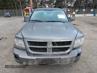 2009 Dodge Dakota ST with VIN 1D7HW28K79S798359, listed as a IAAI auction lot 41534458 with 93,235 mi miles and . Bid and sale history available at carsss.com. Image 12.