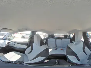2020 Toyota Prius L Eco z VIN JTDKARFU3L3125646, wystawiony jako Copart lot #52942245 z przebiegiem 104 999 mil mil oraz Szkoda całkowita • Salvage title. Historia ofert i sprzedaży dostępna na DreamBid. Obrazek 13.