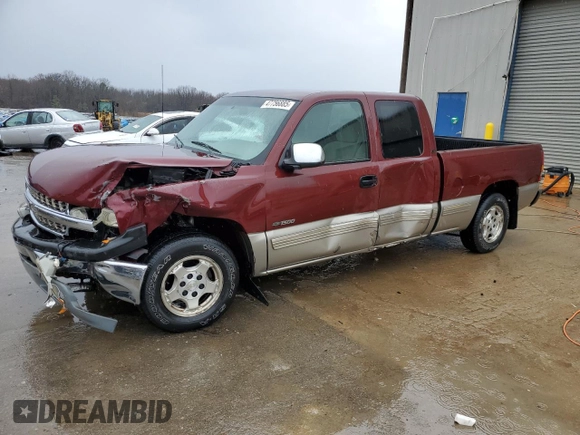 2000 Chevrolet Silverado 1500 with VIN 1GCEC19V3YZ280280, listed as a Copart auction lot 47756885 with 0 mi miles and Salvage Title. Bid and sale history available at carsss.com. Image 1.