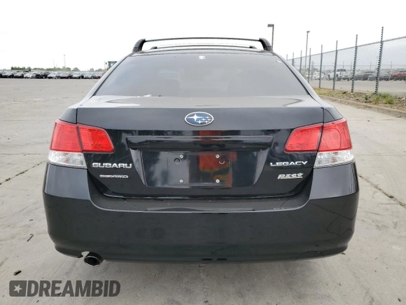 2013 Subaru Legacy Premium z VIN 4S3BMBC68D3036063, wystawiony jako Copart lot #54409165 z przebiegiem 155 492 mil mil oraz Szkoda całkowita • Salvage title. Historia ofert i sprzedaży dostępna na DreamBid. Obrazek 6.