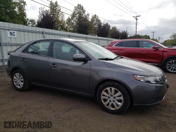 2013 Kia Forte EX with VIN KNAFU4A26D5715084, listed as a Copart auction lot 72738884 with 190,474 mi miles and Salvage Title. Bid and sale history available at carsss.com. Image 4.