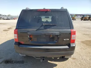 2014 Jeep Patriot Sport z VIN 1C4NJPBA1ED819407, wystawiony jako Copart lot #63123155 z przebiegiem 170 003 mil mil oraz Czysty tytuł • Clean title. Historia ofert i sprzedaży dostępna na DreamBid. Obrazek 6.