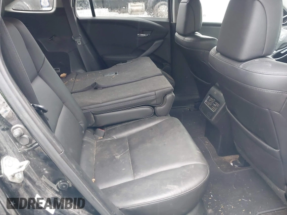 2016 Acura RDX with VIN 5J8TB4H38GL015305, listed as a IAAI auction lot 41672385 with 121,623 mi miles. Bid and sale history available at carsss.com. Image 8.