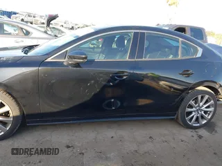 2020 Mazda 3 Premium with VIN 3MZBPAEM2LM124405, listed as a IAAI auction lot 41478818 with 72,551 mi miles and . Bid and sale history available at DreamBid. Image 15.