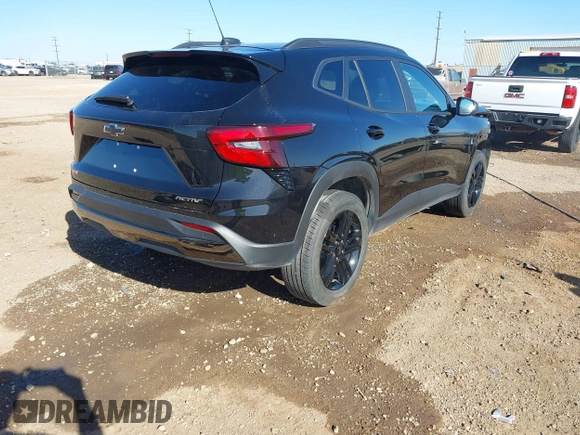 2025 Chevrolet Trax ACTIV with VIN KL77LKEP0SC071687, listed as a IAAI auction lot 41846401 with 9,596 mi miles. Bid and sale history available at carsss.com. Image 4.