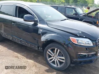 2007 Audi Q7 Premium Plus with VIN WA1EY74L97D030932, listed as a IAAI auction lot 42454256 with 110,871 mi miles and . Bid and sale history available at DreamBid. Image 6.