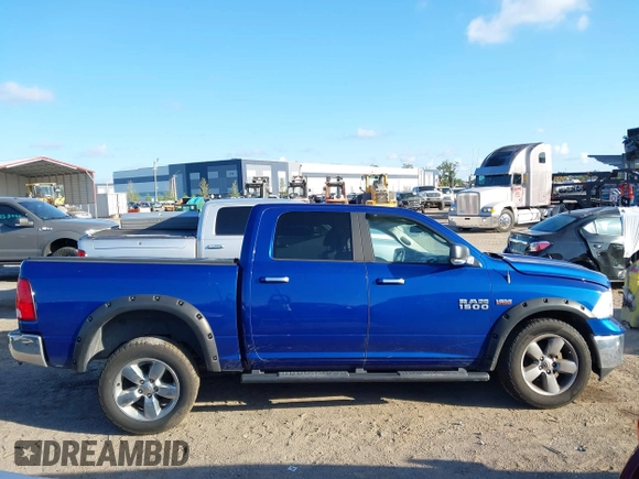 2017 Ram 1500 Big Horn z VIN 3C6RR7LT1HG613738, wystawiony jako IAAI lot #42263410 z przebiegiem 168 816 mil mil oraz . Historia ofert i sprzedaży dostępna na DreamBid. Obrazek 13.