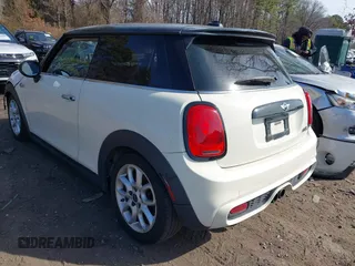 2014 MINI Hardtop S with VIN WMWXM7C57ET987122, listed as a IAAI auction lot 41780127 with 78,567 mi miles and . Bid and sale history available at DreamBid. Image 3.
