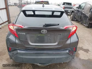 2020 Toyota C-HR LE with VIN JTNKHMBX0L1073916, listed as a IAAI auction lot 41720784 with 96,730 mi miles. Bid and sale history available at carsss.com. Image 16.