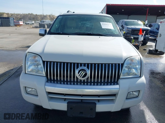 2008 Mercury Mountaineer Premier with VIN 4M2EU48878UJ15673, listed as a IAAI auction lot 41824470 with 96,941 mi miles. Bid and sale history available at carsss.com. Image 13.