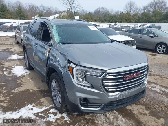 2024 GMC Terrain SLT with VIN 3GKALVEG1RL171374, listed as a IAAI auction lot 41567128 with 21,343 mi miles. Bid and sale history available at carsss.com. Image 1.