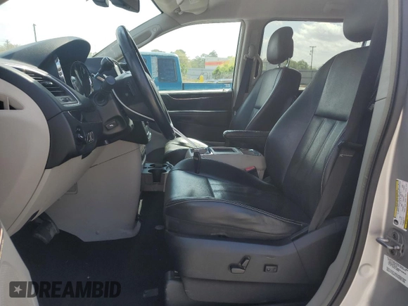 2012 Chrysler Town & Country Touring-L with VIN 2C4RC1CGXCR208457, listed as a Copart auction lot 51289015 with 290,272 mi miles and Salvage Title. Bid and sale history available at carsss.com. Image 7.