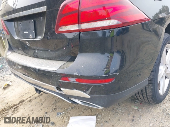2017 Mercedes-Benz GLE 350 with VIN 4JGDA5HB7HA984802, listed as a IAAI auction lot 42280679 with 73,178 mi miles and . Bid and sale history available at DreamBid. Image 6.