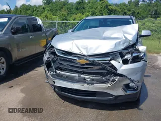 2019 Chevrolet Traverse LT Cloth z VIN 1GNERGKW3KJ293483, wystawiony jako IAAI lot #42524003 z przebiegiem 82 611 mil mil oraz . Historia ofert i sprzedaży dostępna na DreamBid. Obrazek 12.