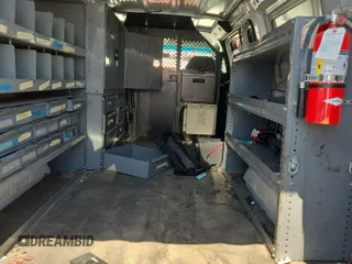 2007 Ford Econoline Cargo Commercial with VIN 1FTNE24L27DA70867, listed as a IAAI auction lot 42679230 with 173,909 mi miles and . Bid and sale history available at DreamBid. Image 10.