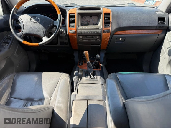 2006 Lexus GX with VIN JTJBT20X260123507, listed as a Copart auction lot 53915795 with 207,855 mi miles and Clean Title. Bid and sale history available at carsss.com. Image 9.