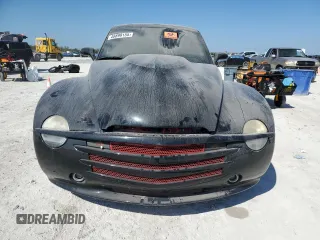 2005 Chevrolet SSR LS z VIN 1GCES14H45B115377, wystawiony jako Copart lot #48899155 z przebiegiem Nie podano mil oraz Szkoda całkowita • Salvage title. Historia ofert i sprzedaży dostępna na DreamBid. Obrazek 5.