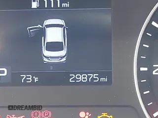 2021 Kia Forte LXS z VIN 3KPF24AD2ME333097, wystawiony jako IAAI lot #42171293 z przebiegiem 29 875 mil mil oraz . Historia ofert i sprzedaży dostępna na DreamBid. Obrazek 16.