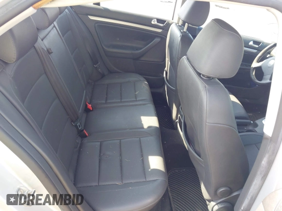 2007 Volkswagen Jetta Wolfsburg Edition with VIN 3VWEF71K87M198635, listed as a IAAI auction lot 42628986 with 180,029 mi miles and . Bid and sale history available at DreamBid. Image 8.