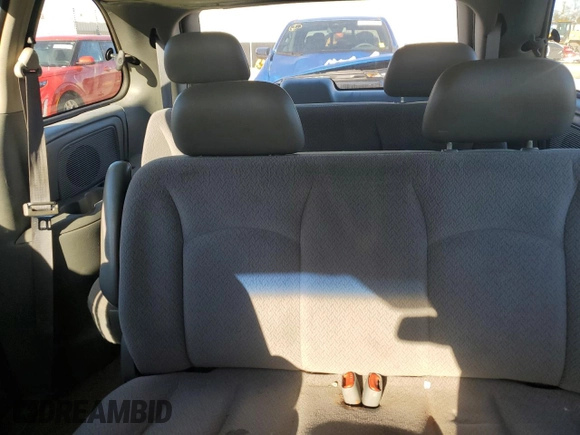 2007 Dodge Caravan SE with VIN 1D4GP25B07B119894, listed as a Copart auction lot 43137365 with 193,335 mi miles and Salvage title. Bid and sale history available at DreamBid. Image 10.