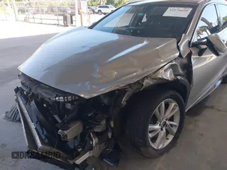 2018 Infiniti QX30 Pure with VIN SJKCH5CPXJA002505, listed as a IAAI auction lot 42276620 with 90,555 mi miles and . Bid and sale history available at DreamBid. Image 6.