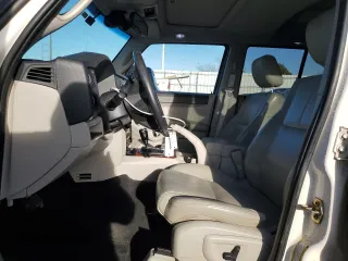 2007 Jeep Commander Limited z VIN 1J8HG58297C661755, wystawiony jako Copart lot #47637595 z przebiegiem 270 190 mil mil oraz Szkoda całkowita • Salvage title. Historia ofert i sprzedaży dostępna na DreamBid. Obrazek 7.