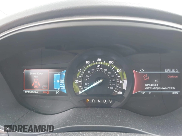 2018 Ford Fusion SE with VIN 3FA6P0HD7JR229022, listed as a IAAI auction lot 41758924 with 121,598 mi miles. Bid and sale history available at carsss.com. Image 7.