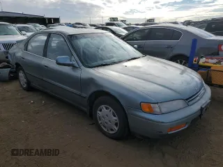 1995 Honda Accord LX w/ABS with VIN JHMCD5639SC023485, listed as a Copart auction lot 87400734 with 120,434 mi miles and Salvage Title. Bid and sale history available at carsss.com. Image 4.