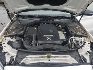 2016 Mercedes-Benz C 300 Luxury z VIN 55SWF4KB7GU142452, wystawiony jako Copart lot #58811165 z przebiegiem 86 683 mil mil oraz Szkoda całkowita • Salvage title. Historia ofert i sprzedaży dostępna na DreamBid. Obrazek 11.