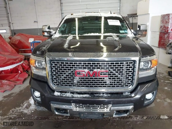 2015 GMC Sierra 2500HD available WiFi Denali with VIN 1GT120E84FF535352, listed as a IAAI auction lot 41237529 with NaN miles. Bid and sale history available at carsss.com. Image 12.