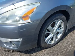 2014 Nissan Altima 2.5 S with VIN 1N4AL3AP1EC420984, listed as a IAAI auction lot 42209666 with 165,085 mi miles and . Bid and sale history available at carsss.com. Image 6.