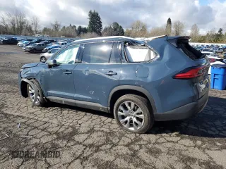 2024 Toyota Highlander XLE z VIN 5TDAAAB57RS013905, wystawiony jako Copart lot #48954735 z przebiegiem 9 006 mil mil oraz Szkoda całkowita • Salvage title. Historia ofert i sprzedaży dostępna na DreamBid. Obrazek 2.
